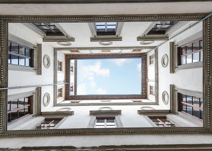 Palazzo Roselli Cecconi Apartments Florence, Italy
