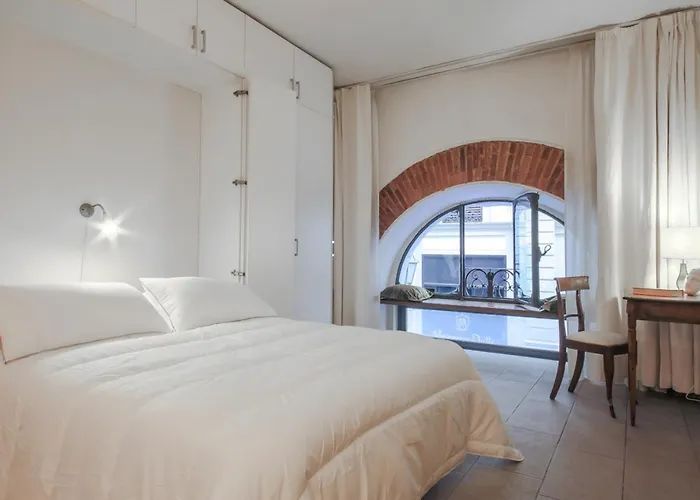 Duomo Deluxe Apartment Florence, Italy