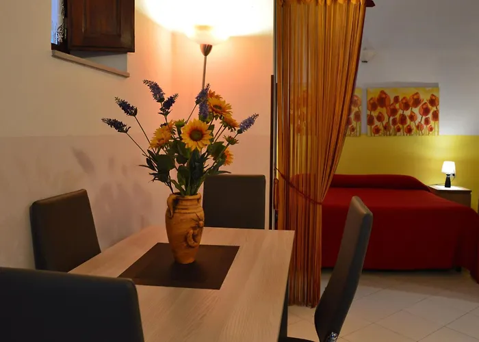 Magnolia - Large And Comfortable Studio Flat Florence, Italy