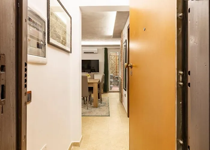 Da Laura A Ponte Vecchio Apartment Florence, Italy