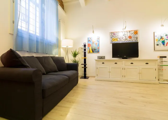 Gallery Flat - S. Maria Novella Florence, Italy