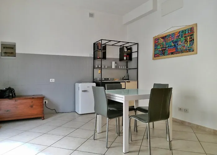 Officina 32 Apartment Florence, Italy