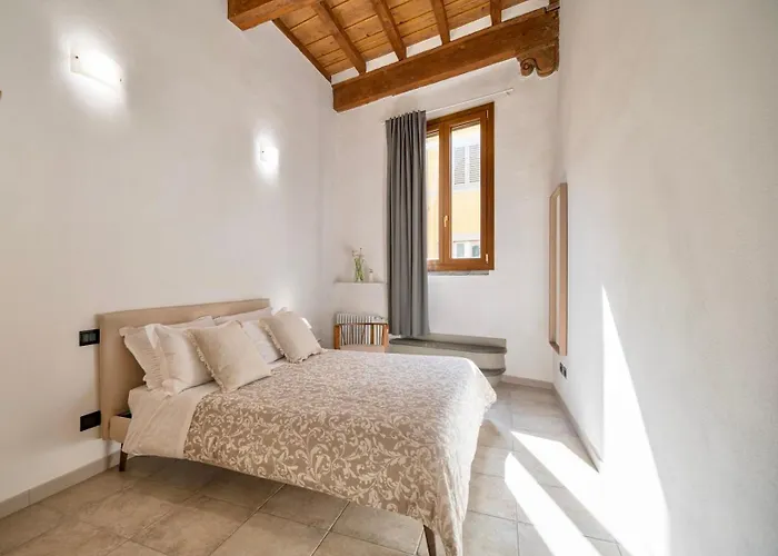 San Niccolo Luxury Apartment Florence, Italy