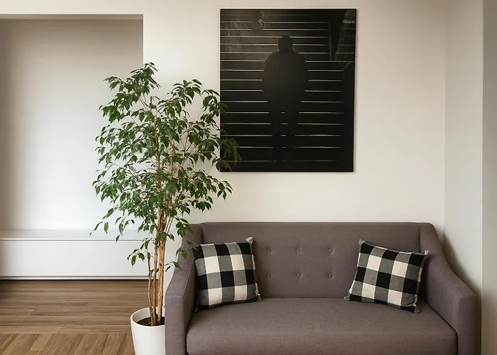 Santa Rosa Florence Apartments 3 Bedrooms - Private Parking, Italy