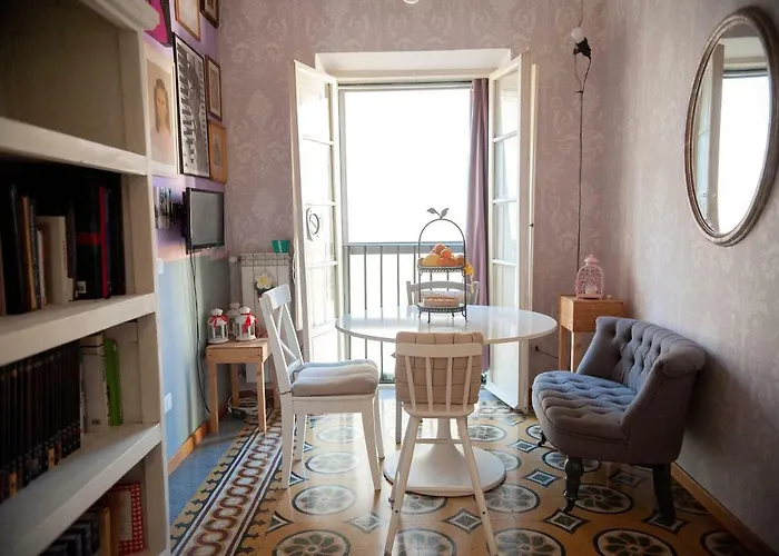 53 Via Faenza Apartment Florence, Italy